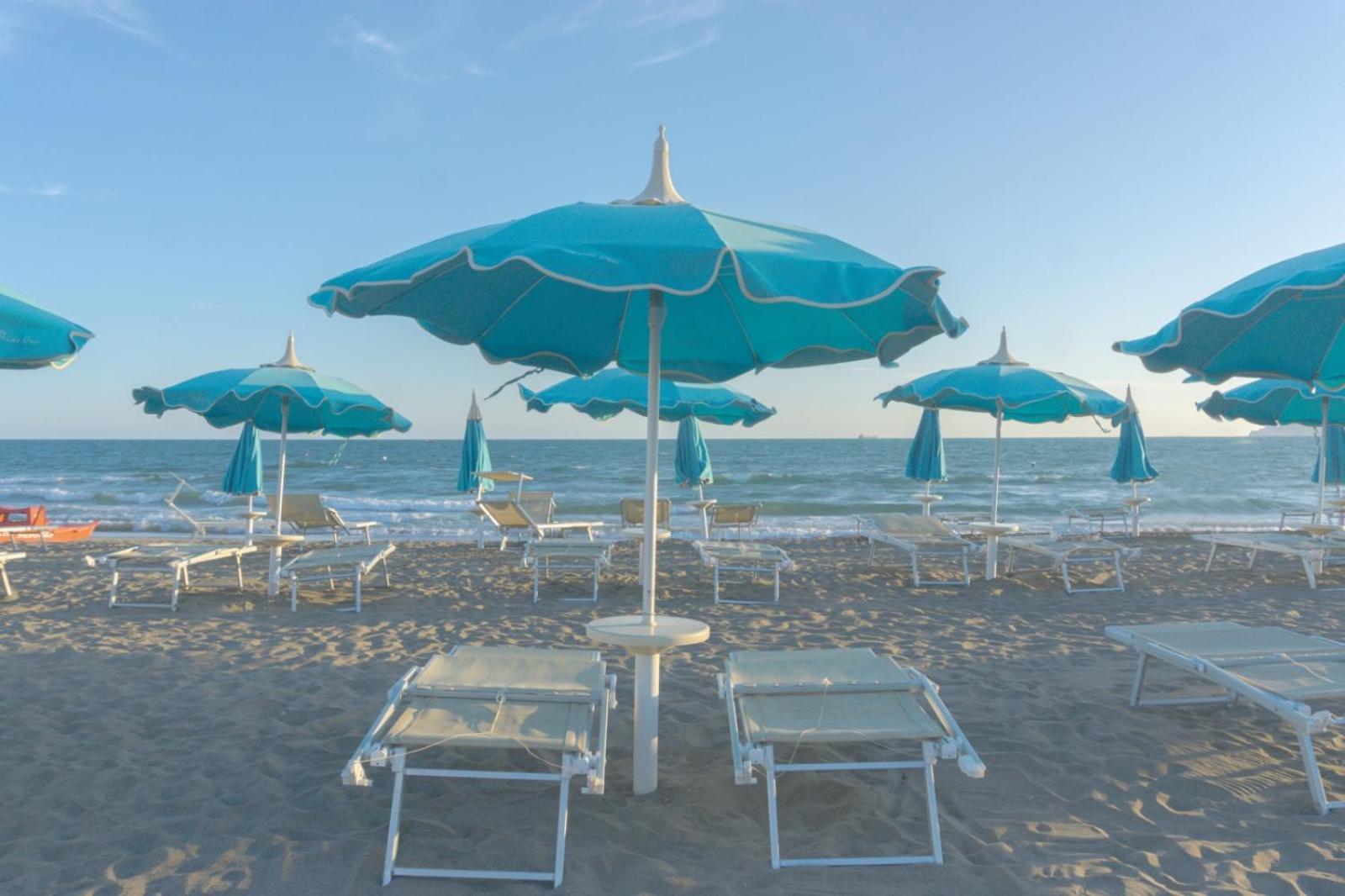 Baron Beach Hotel Scauri  Esterno foto